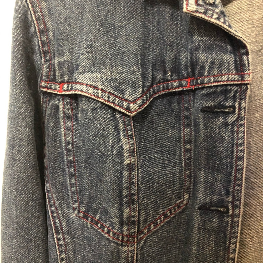 Jean jacket - Picture 2 of 3